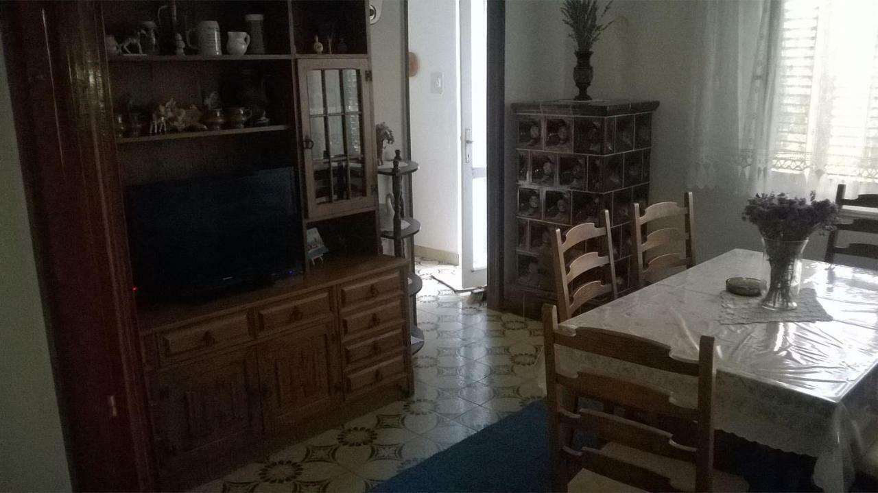 Apartments By The Sea Barbat, Rab - 17620 Barbat na Rabu Exterior photo